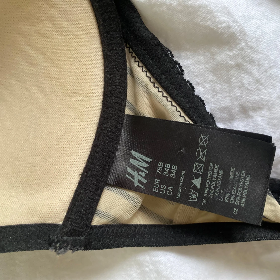 Randig bh med spetskant från H&M - 2