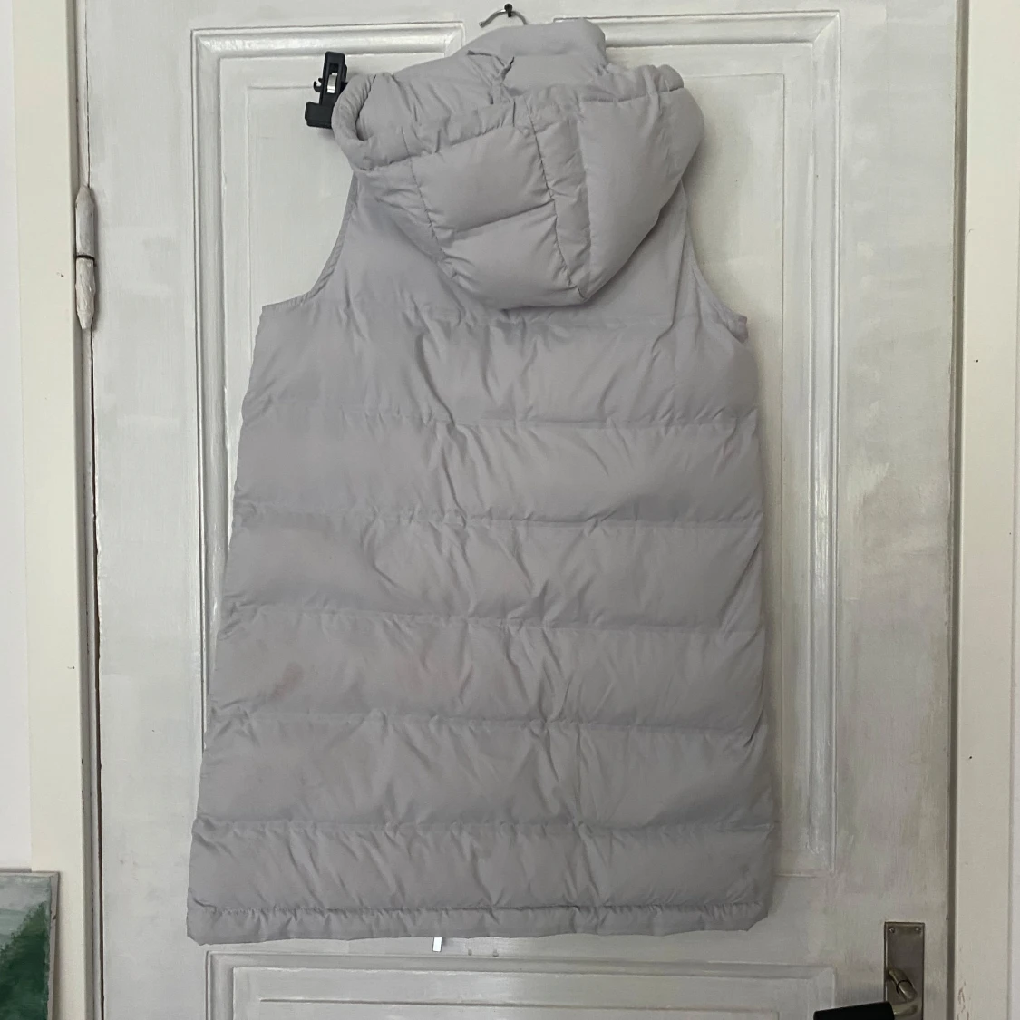 Ljusgrå dunväst från Stories - 1