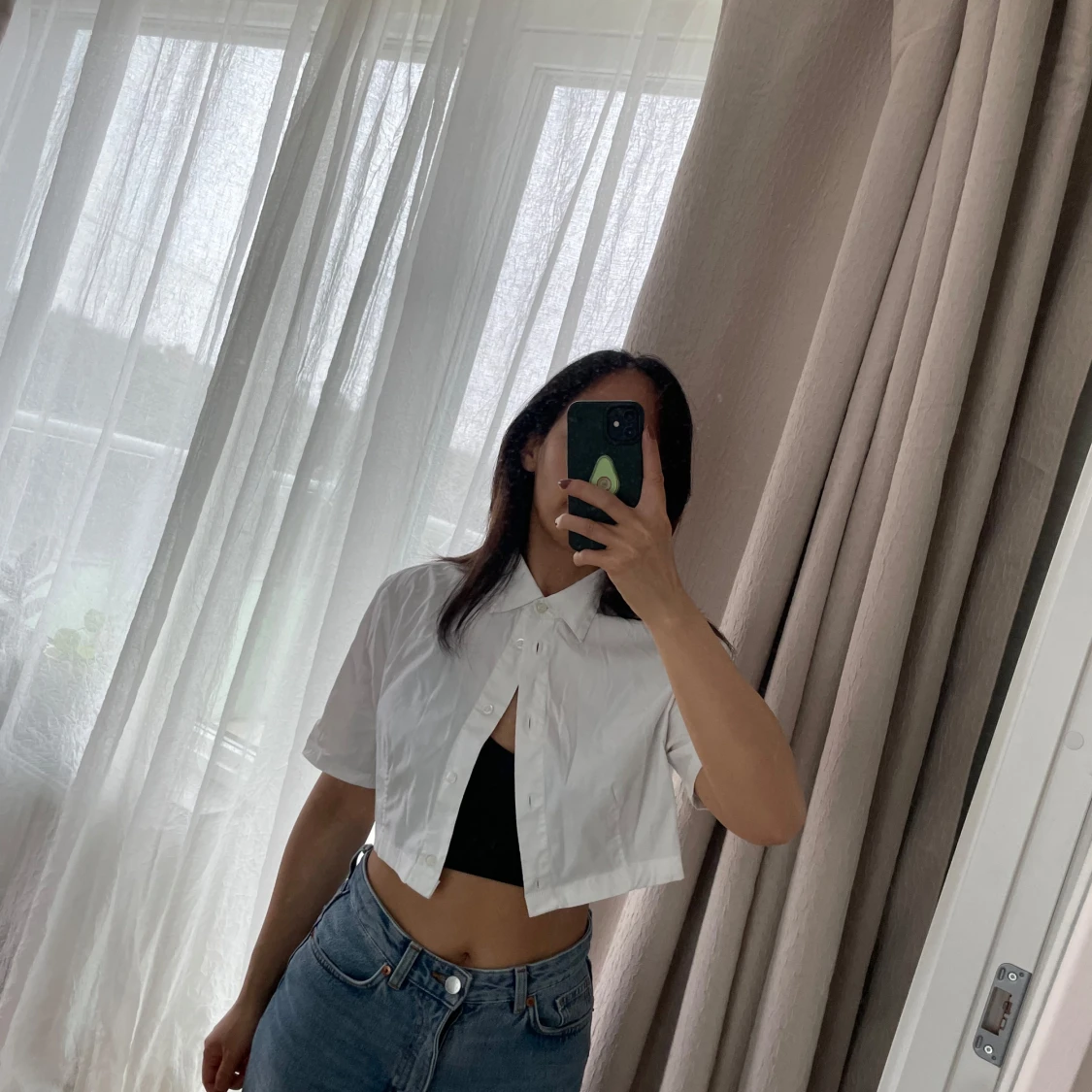 Vit croppad skjorta med kort ärm - 2