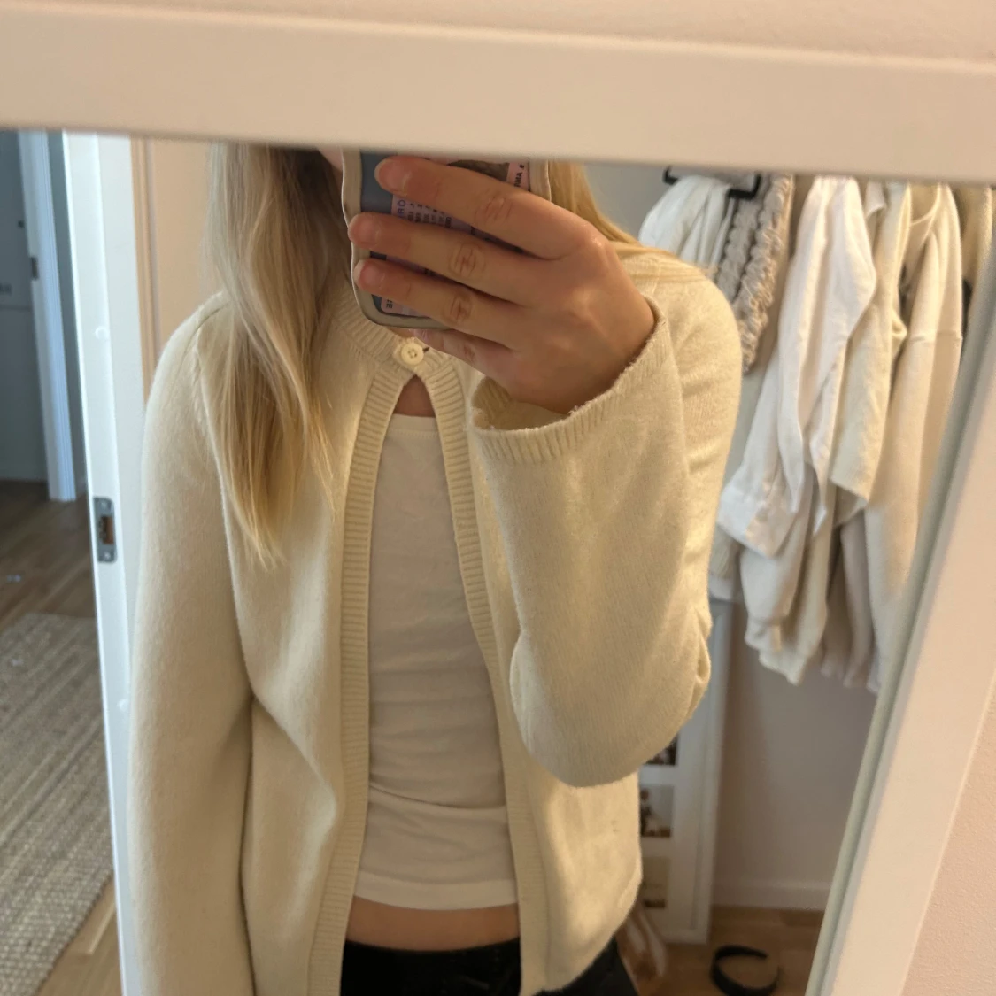 Vit stickad kofta från Gina Tricot - 4