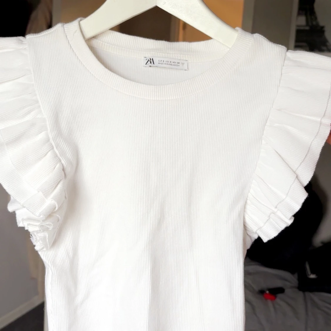 Vit söt topp från Zara - 1