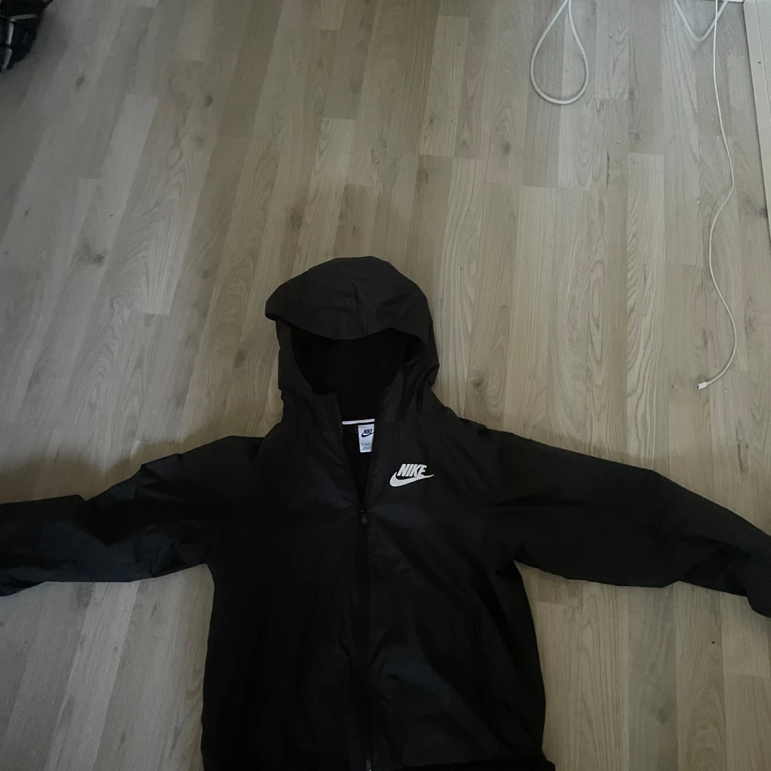 Svart vindjacka från Nike - 1