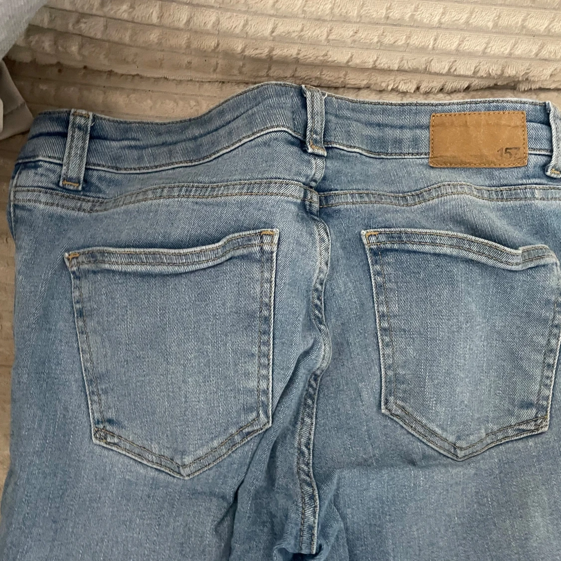 Ljusblå jeansbyxor från 157 - 2