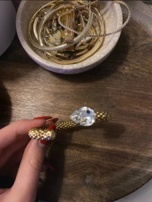 Caroline swedbom armband - Caroline swedbom armband - nypris 1295kr