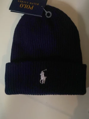 Polo Ralph Lauren mössa oanvänd - RL mössa helt oanvänd