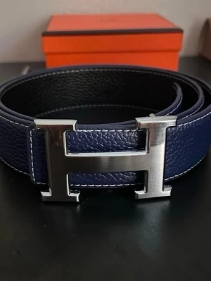 Herme$ bälte  - Snygg bälte från herme$ storlek 105 helt ny 