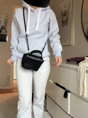 Russemerch hoodie - Helt ny köpte fel storlek och kunde inte lämna tillbaka