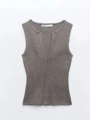 byte!! - undrar om någon skulle vilja byta denna topp i storlek xs eller s mot min i m!!🥹🥹🥹🥹🤗🤗