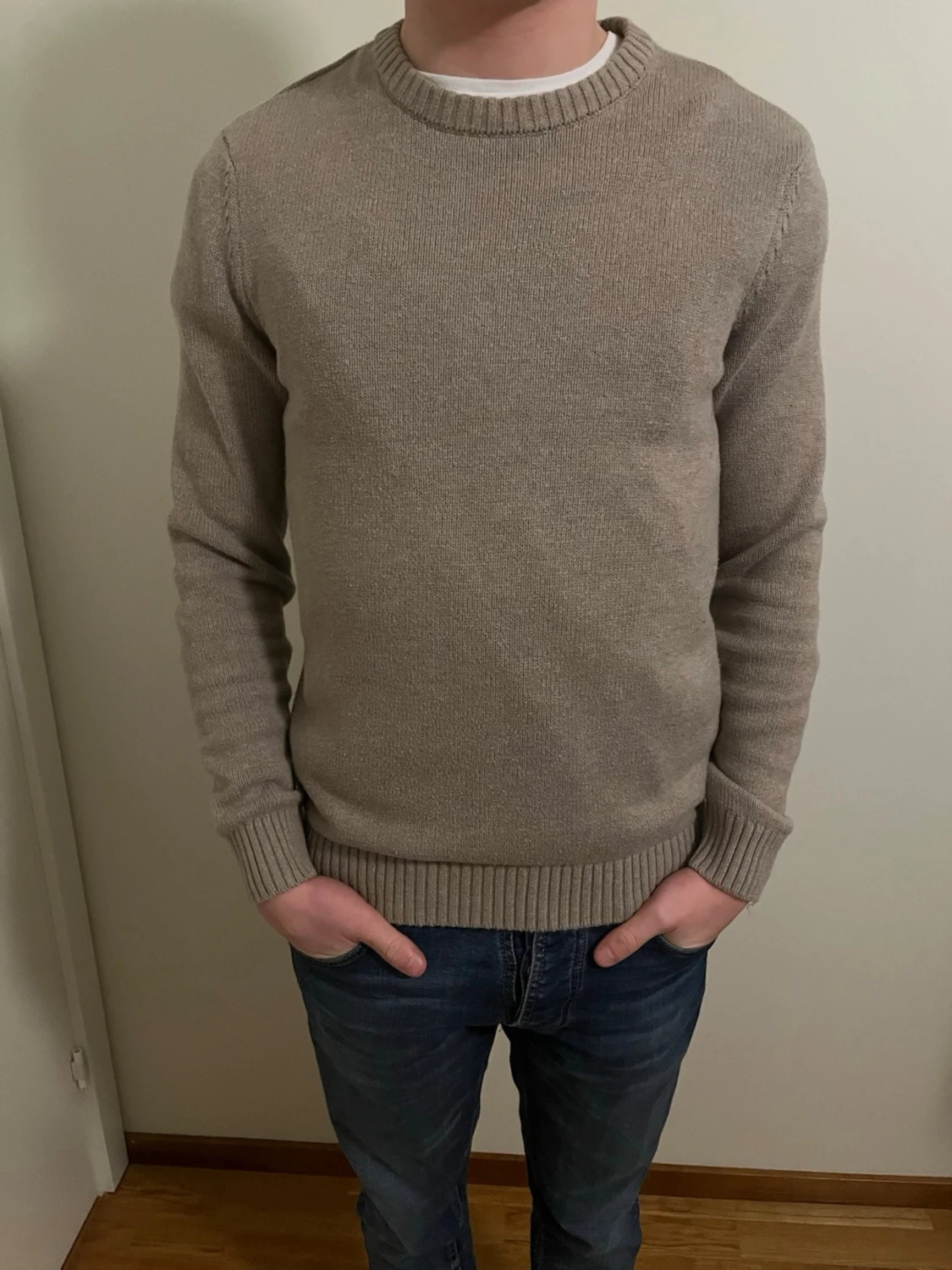 Dobber stickad tröja