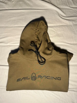Sail Racing hoodie - Sail Racing hoodie i storlek S. Priset diskuteras gärna! 