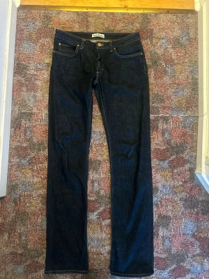 Vintage Acne Raw Denim 31/34 - väldigt bra skick modellen är ”Hep Raw”