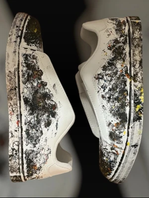 OUT OF LINE PROJECT Skor - Prototyp