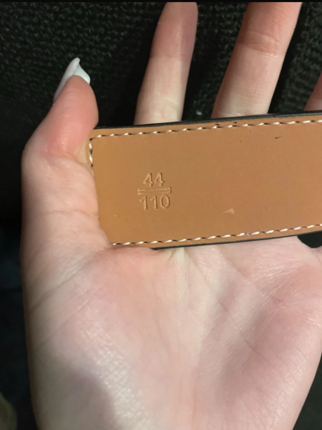 Svart Louis Vuitton bälte med LV-spänne - 6