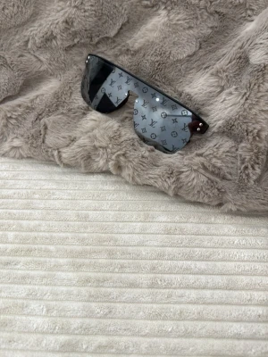 Solglasögon  - Solglasögon 