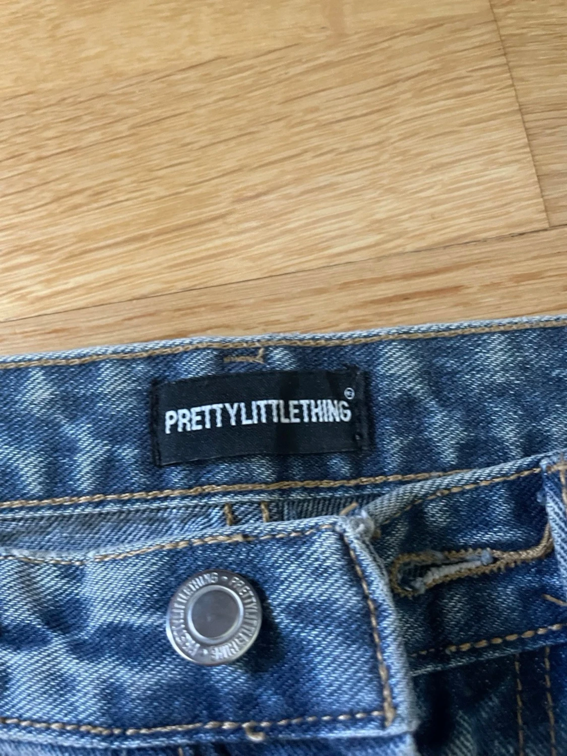 Blå raka jeans PrettyLittleThing - 1
