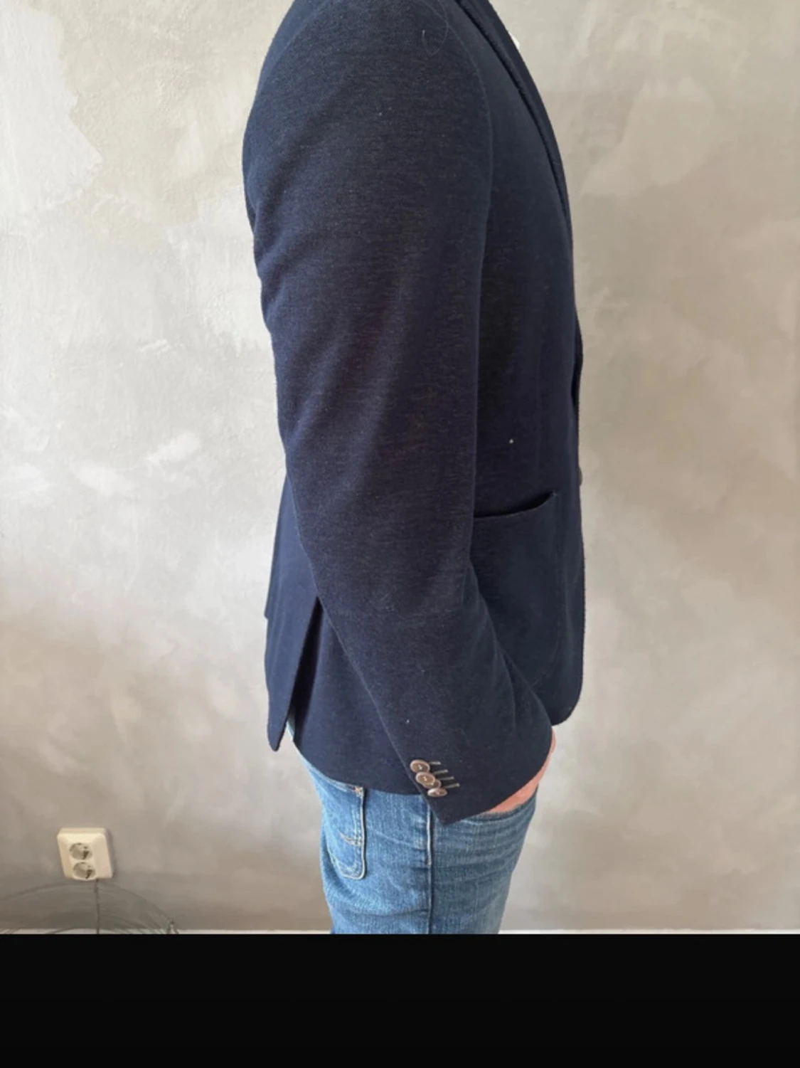 Mörkblå kavaj med två knappar - 2