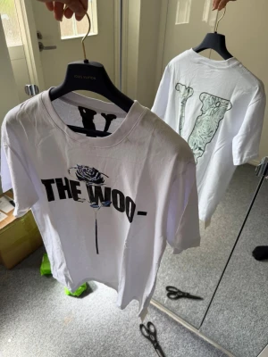 Vlone X The Woo Pop smoke White T shirt - Size M, true to size. Unused, brand new and fresh. Please feel free to ask questions.