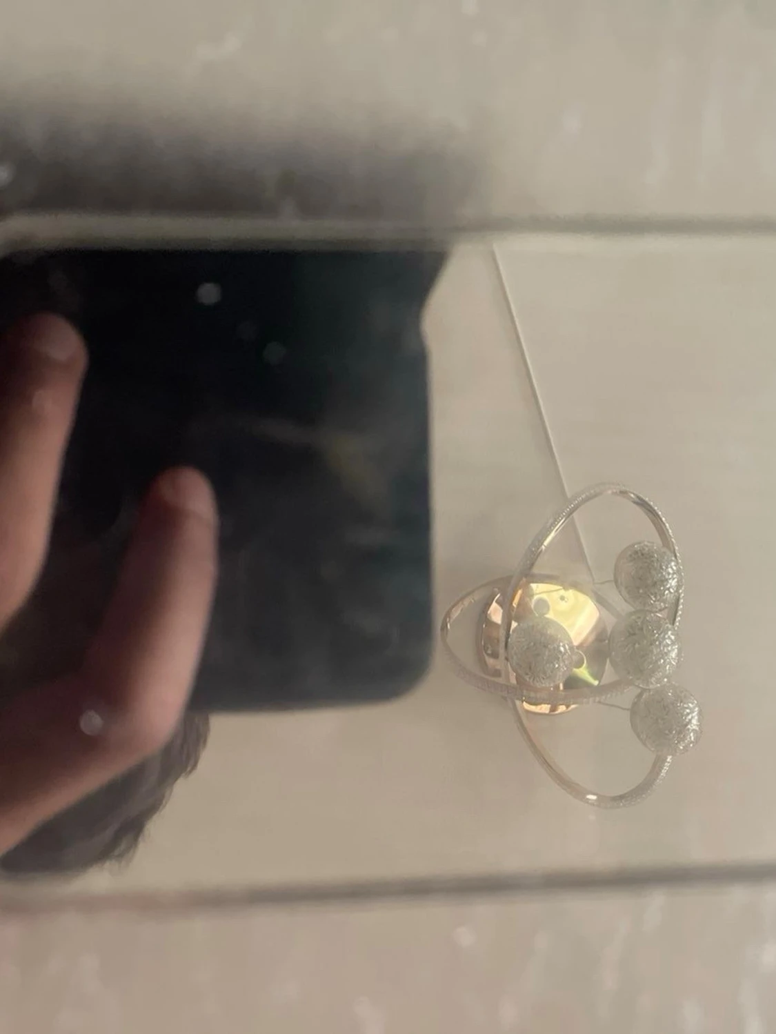 Svart iPhone med dubbla kameror - 1