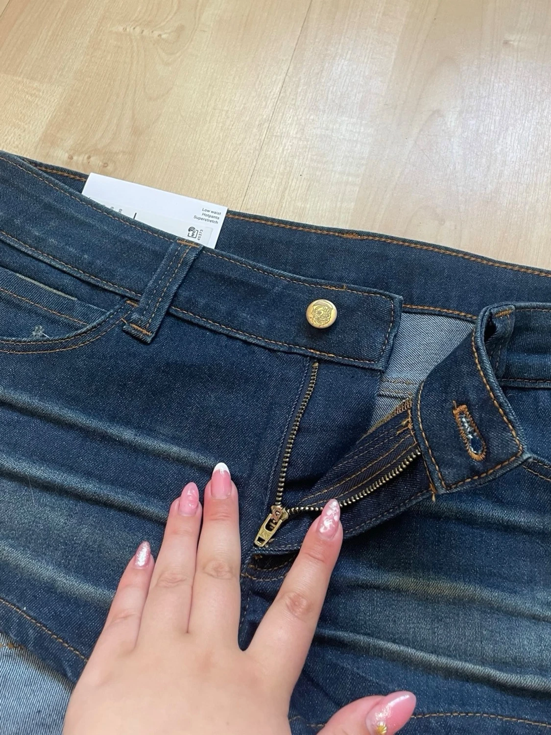 Mörkblå jeansshorts med dragkedja - 1