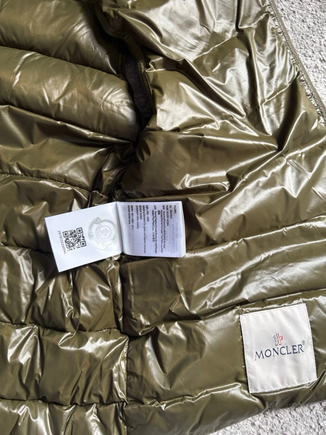 Moncler väst  - 4