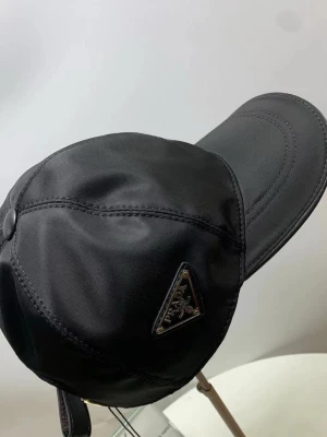 Prada keps - Prada keps