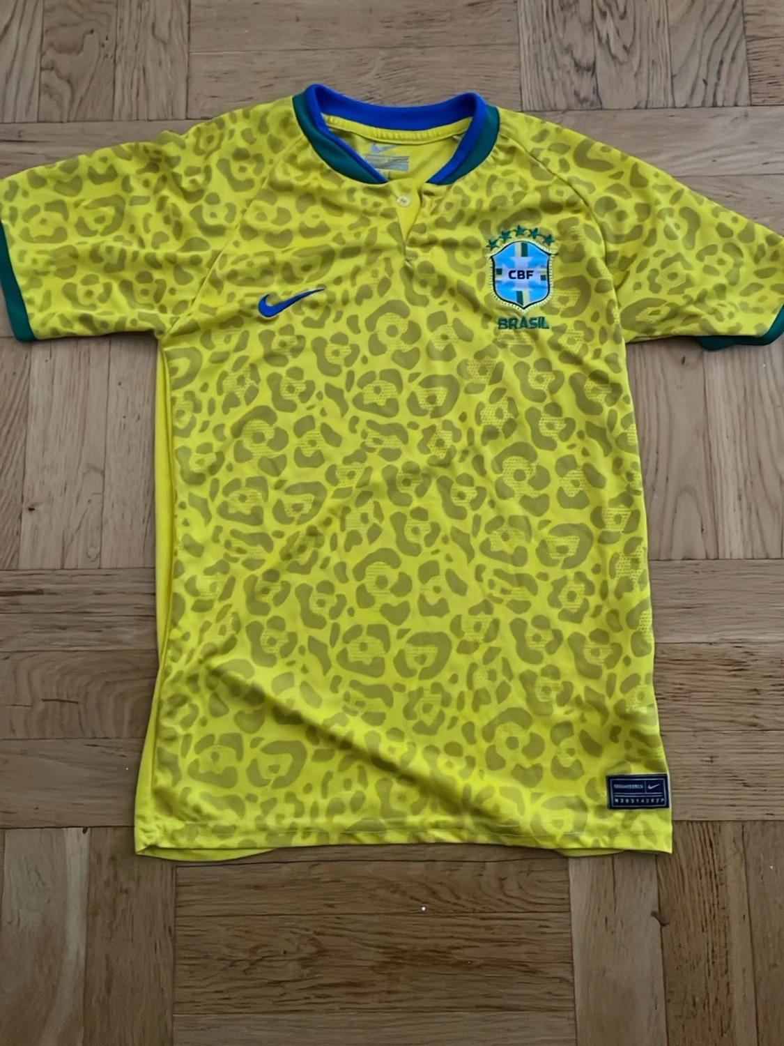 Brasilien Nike matchtröja gul leopard