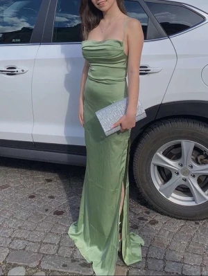 Ljus grön klänning - Söt klänning