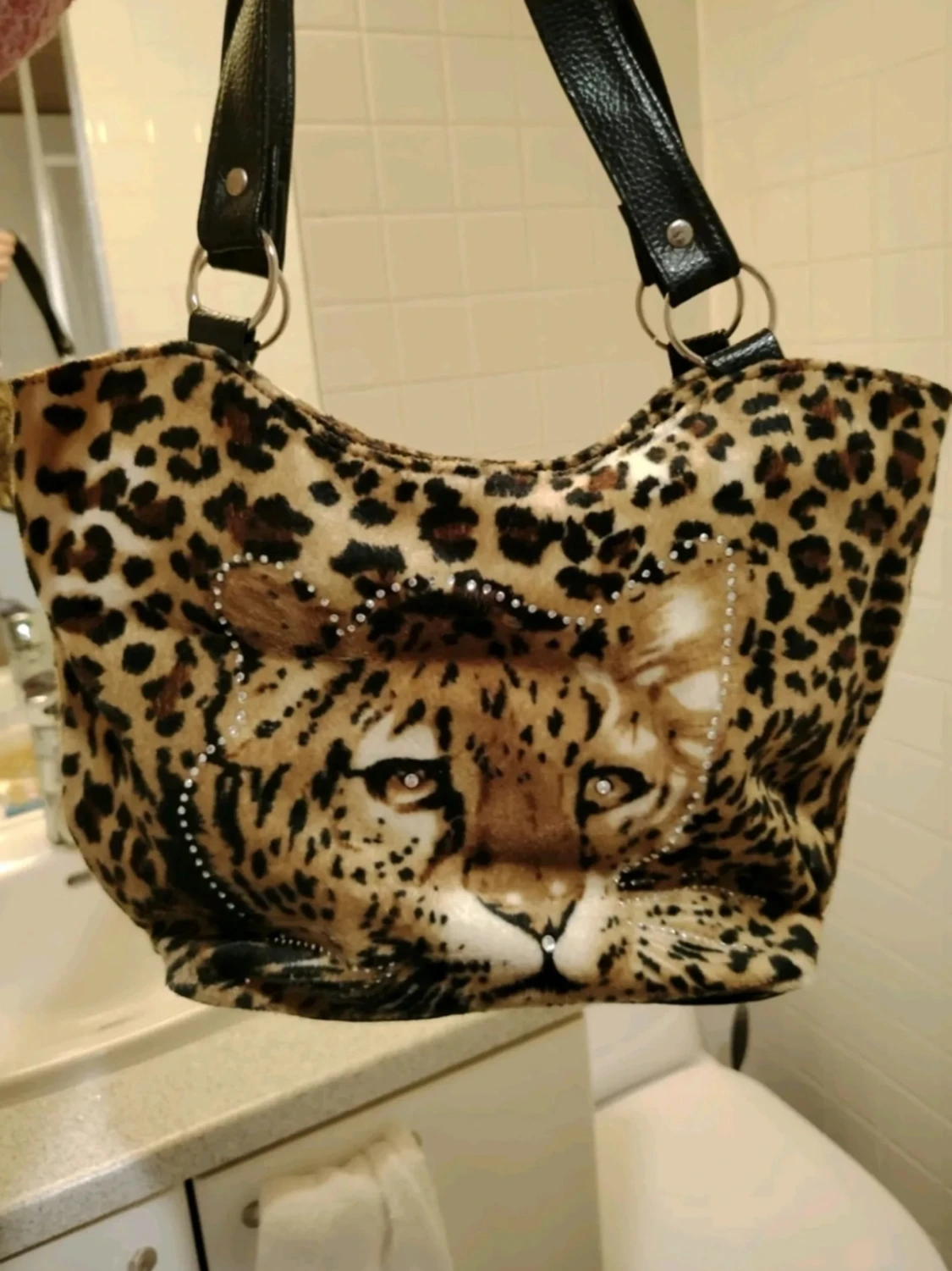 Leopardmönstrad handväska med kattmotiv🐆❤️ 
