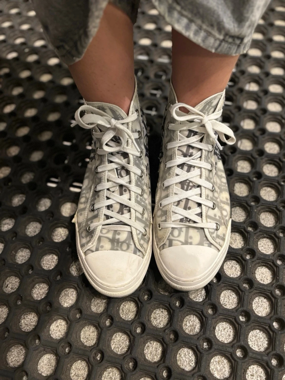 Dior sneakers