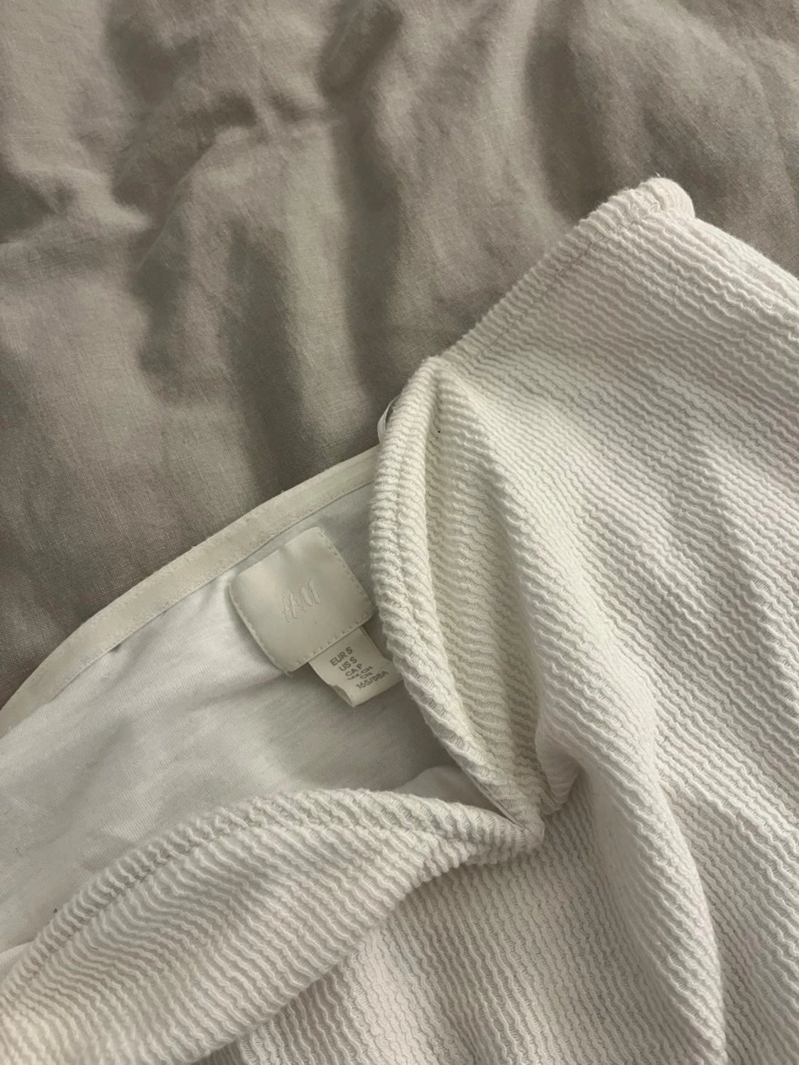 Vit ribbad kort klänning H&M - 1