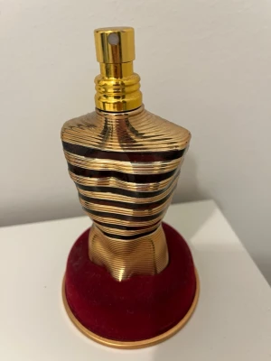 Jean Paul Gaultier elixir Parfym - Ungefär hälften kvar 