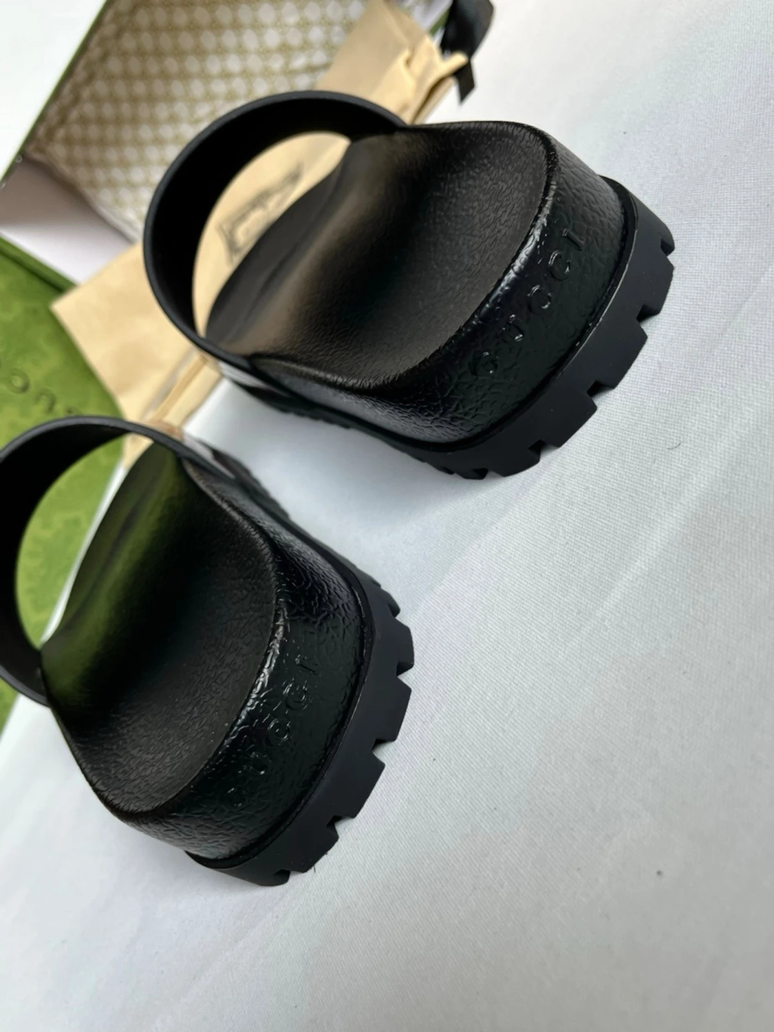 GGSLIDES - 3
