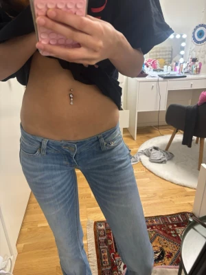 Ljusblåa lager jeans - Aldrig använda, fick de