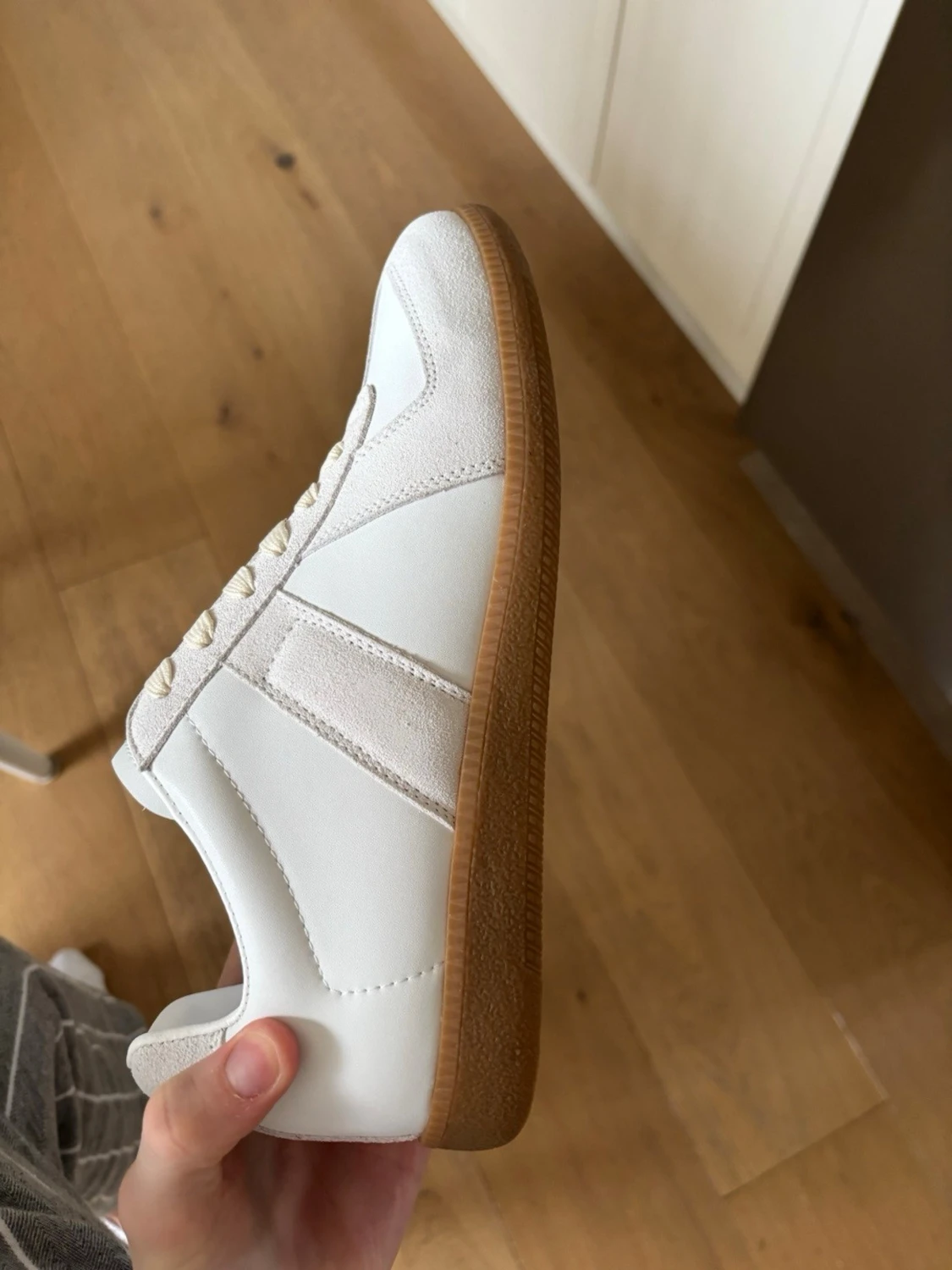 Vita sneakers från Maison Margiela - 2