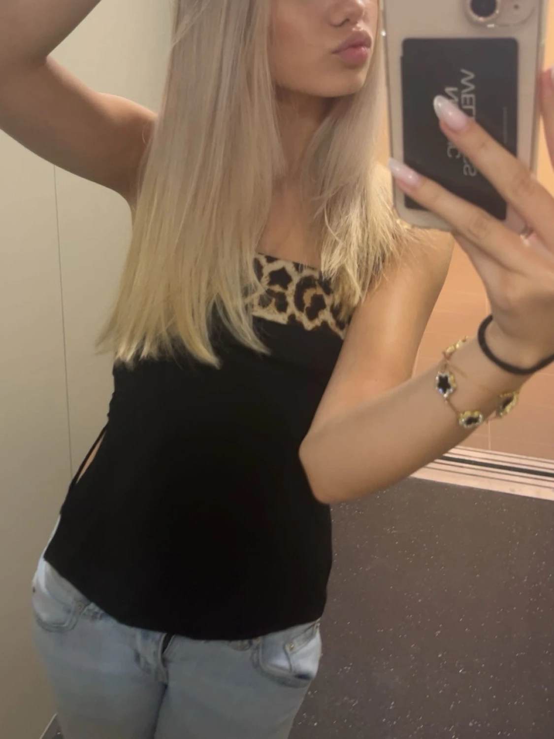 Svart tubtopp med leopardmönster😍 - 1