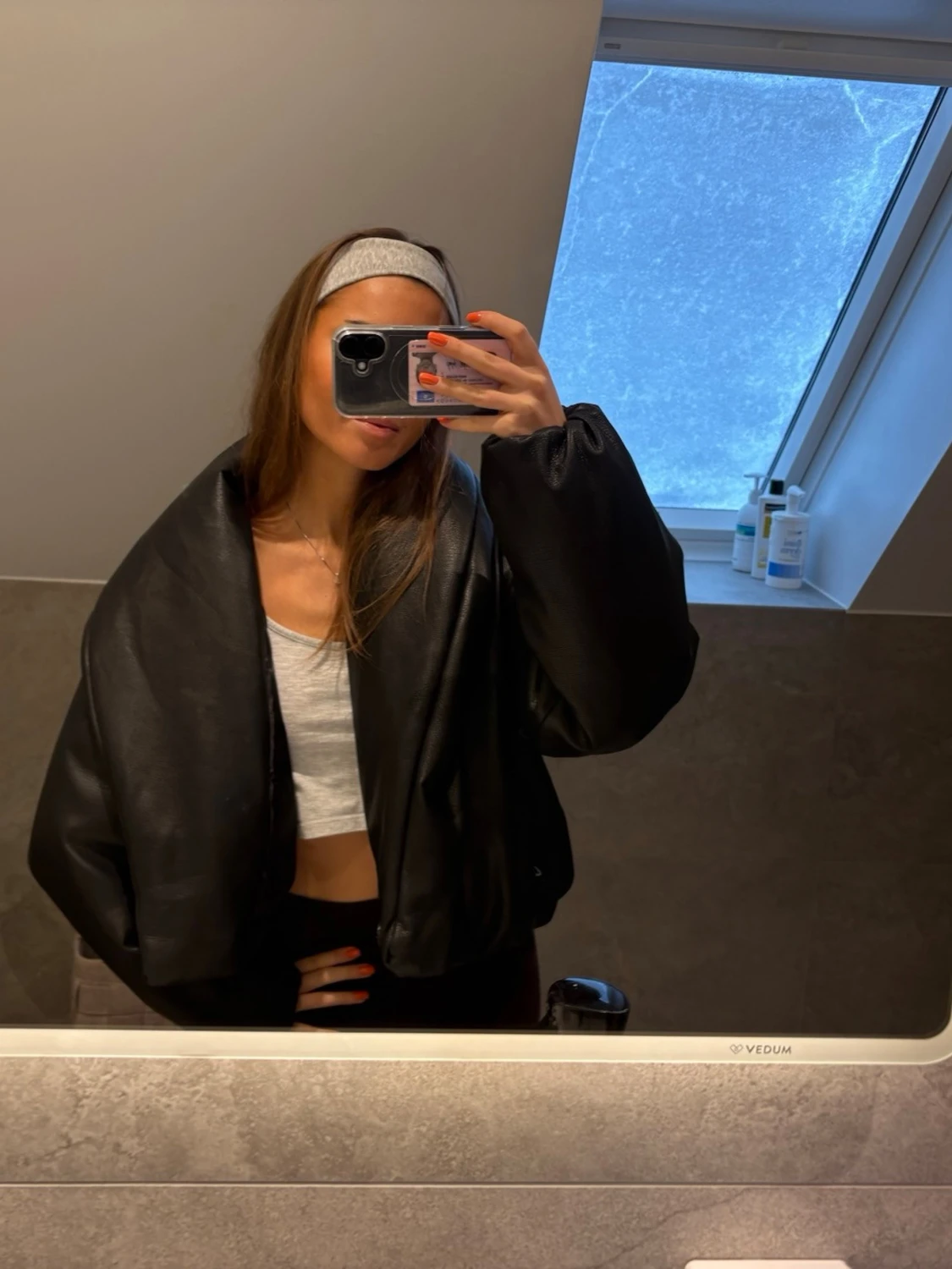 Svart skinn puff jacka  - 1