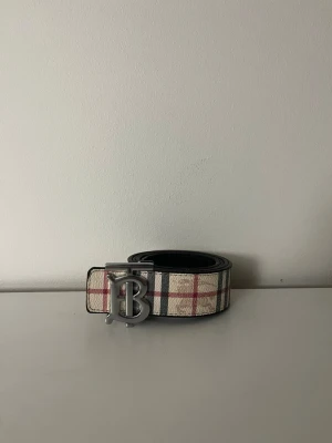 Burberry bälte - Helt nytt