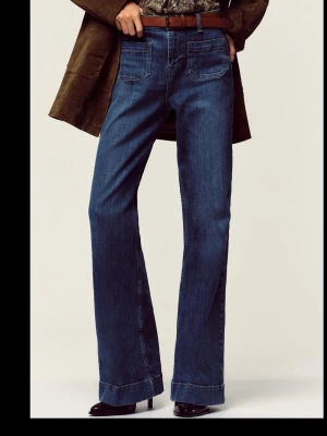 Bootcut jeans  - Helt nya, oanvända Bootcut jeans från zara