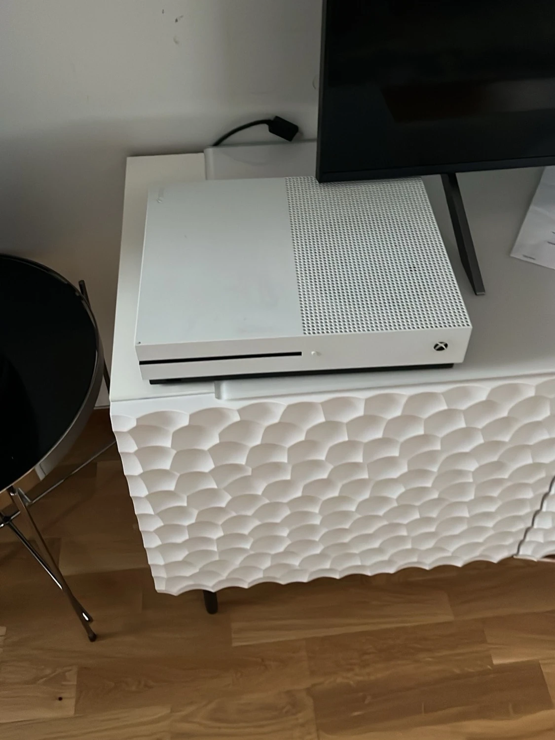 Xbox One S vit spelkonsol