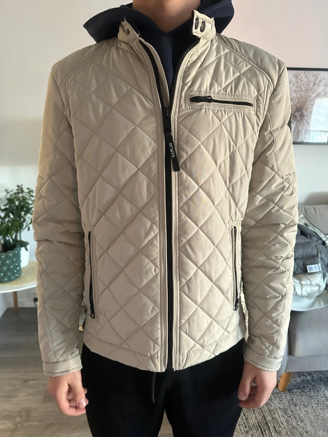 Beige quiltad jacka från Ripley