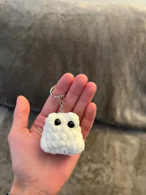 Virkad nyckelring  - Nyckelring💞