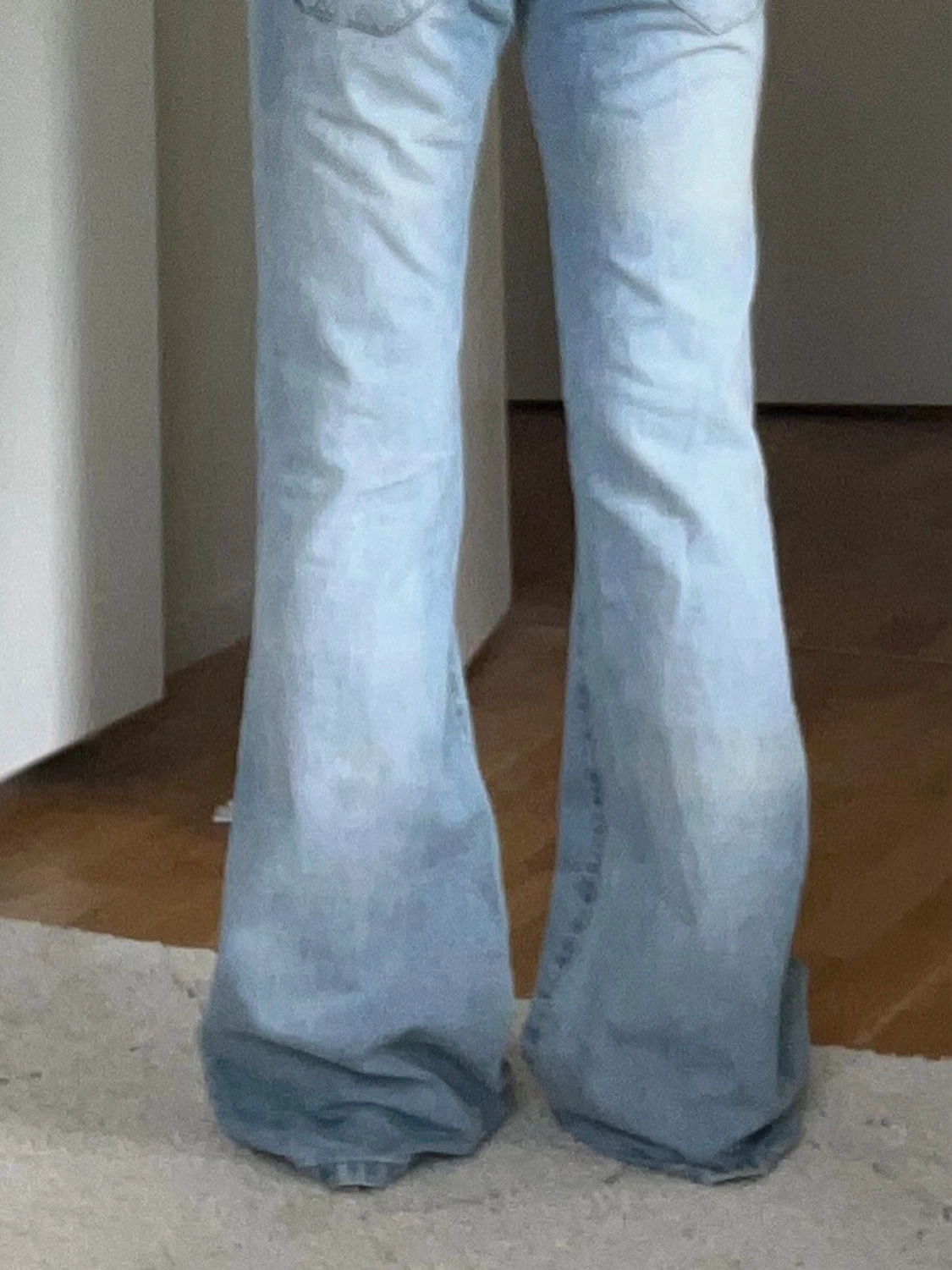 Low waist bootcut jeans - 1