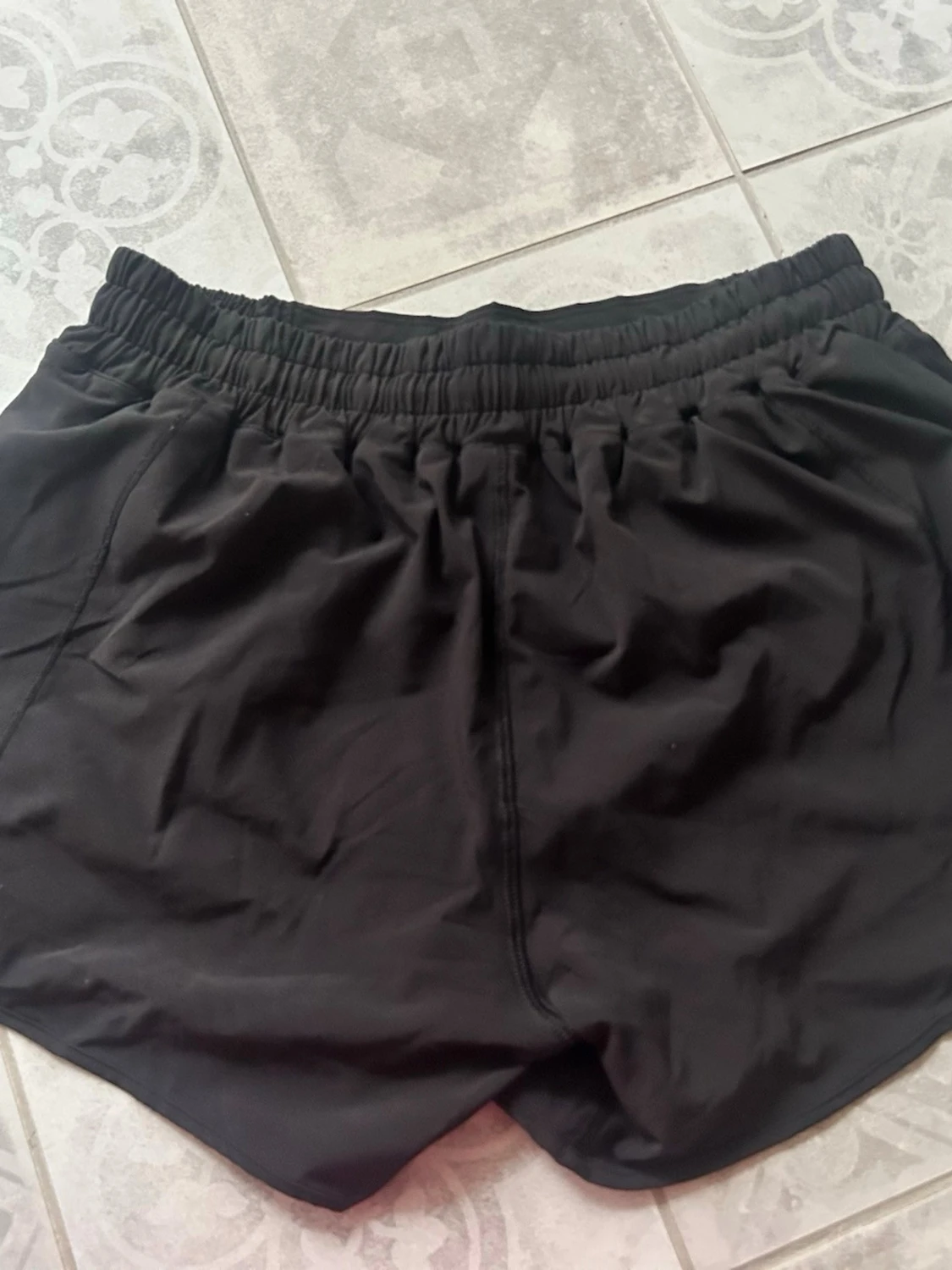 Svarta träningsshorts med resårmidja Lululemon - 1