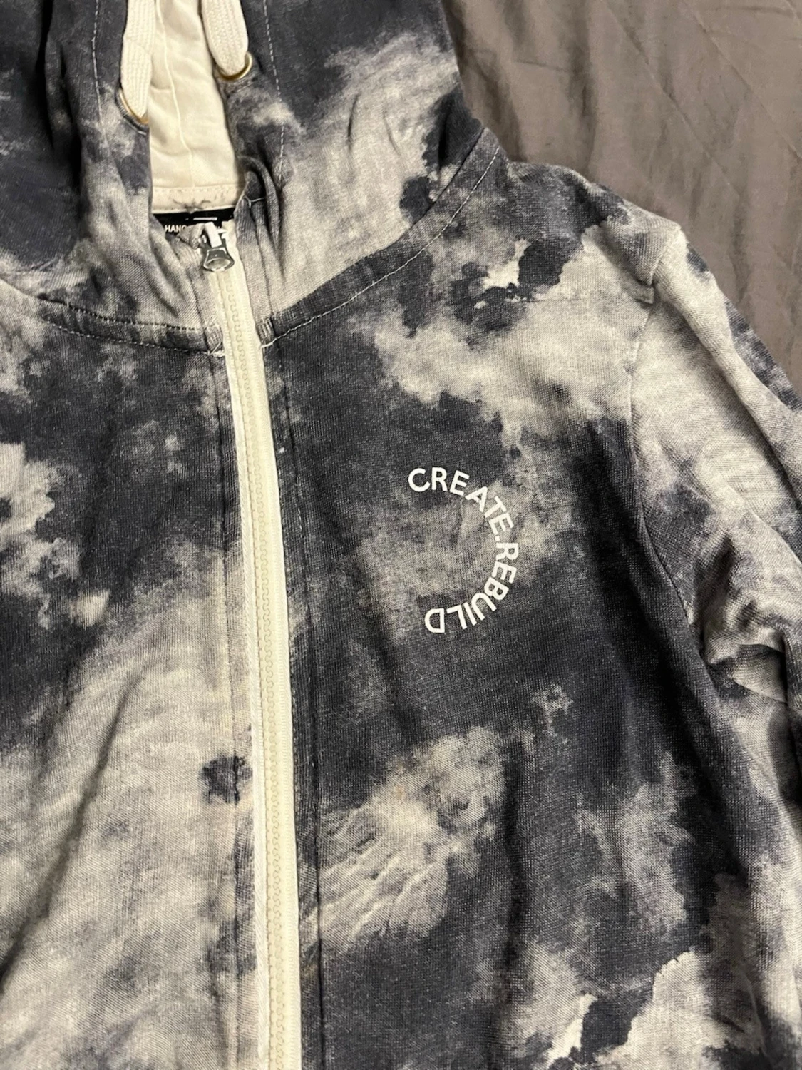 Grå tie-dye hoodie med dragkedja - 2