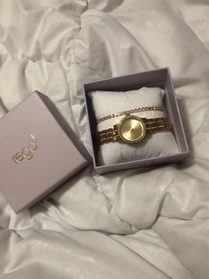 Klocka - Helt nytt🌸