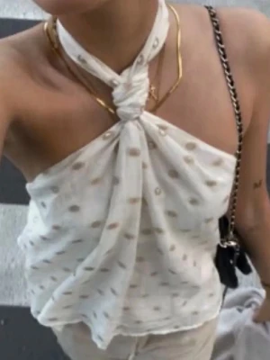 Zara topp - Aldrig fått tillfälle till andvändning men så fin storlek xs från Zara