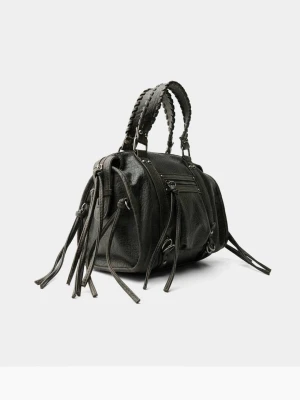 Väska från bershka - Superfin väska från bershka, säljer då den inte längre kommer till användning 💕