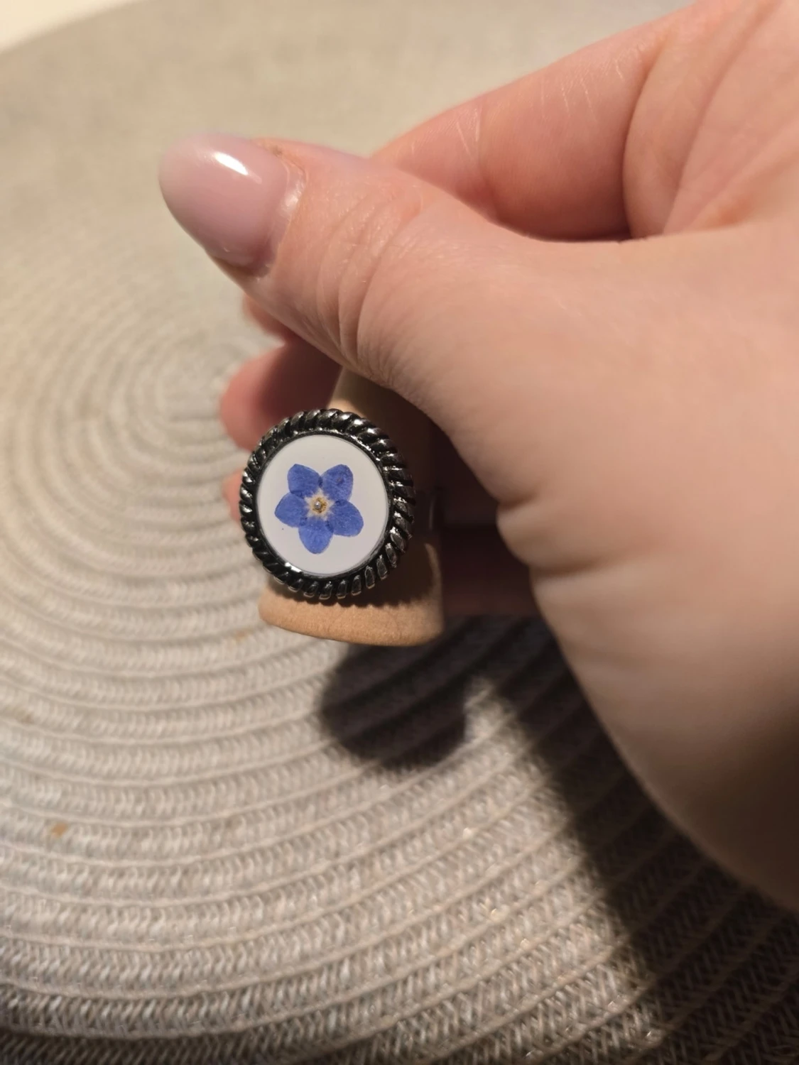 Ring med en föegätmigej - 2