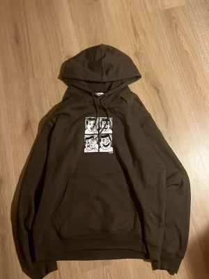 Polar Skate Co. Hoodie - Använd 1 gång pga att den var för stor