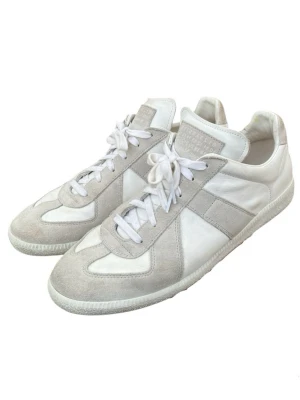 Maison margiela gats - Säljer mina Maison margiela gats. Super fint skick, storlek 43. Såklart äkta, har kvitto. Hör av er vid frågor. Mvh